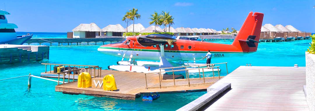 Urlaubsziel Kapverden – Traumhafter Strand der Kapverden mit weißem Sand und türkisblauem Wasser