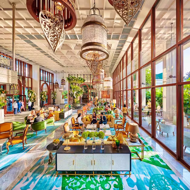 Mandarin Oriental Bangkok Hotel in Thailand – luxuriöses Hotel am Fluss mit eleganter Architektur, tropischen Gärten und erstklassigem Service, ideal für einen exklusiven Thailand Urlaub