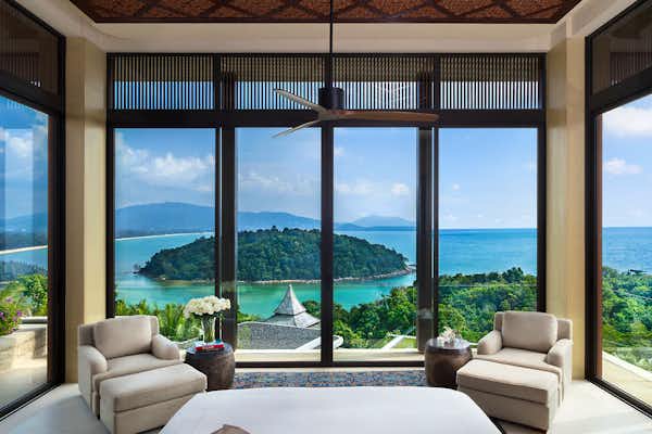Luxuriöses Anantara Phuket Layan Resort & Spa auf Phuket, Thailand – exklusive Poolvillen, tropische Gartenanlage und direkter Zugang zum weißen Sandstrand, ideal für einen exklusiven Thailand Urlaub