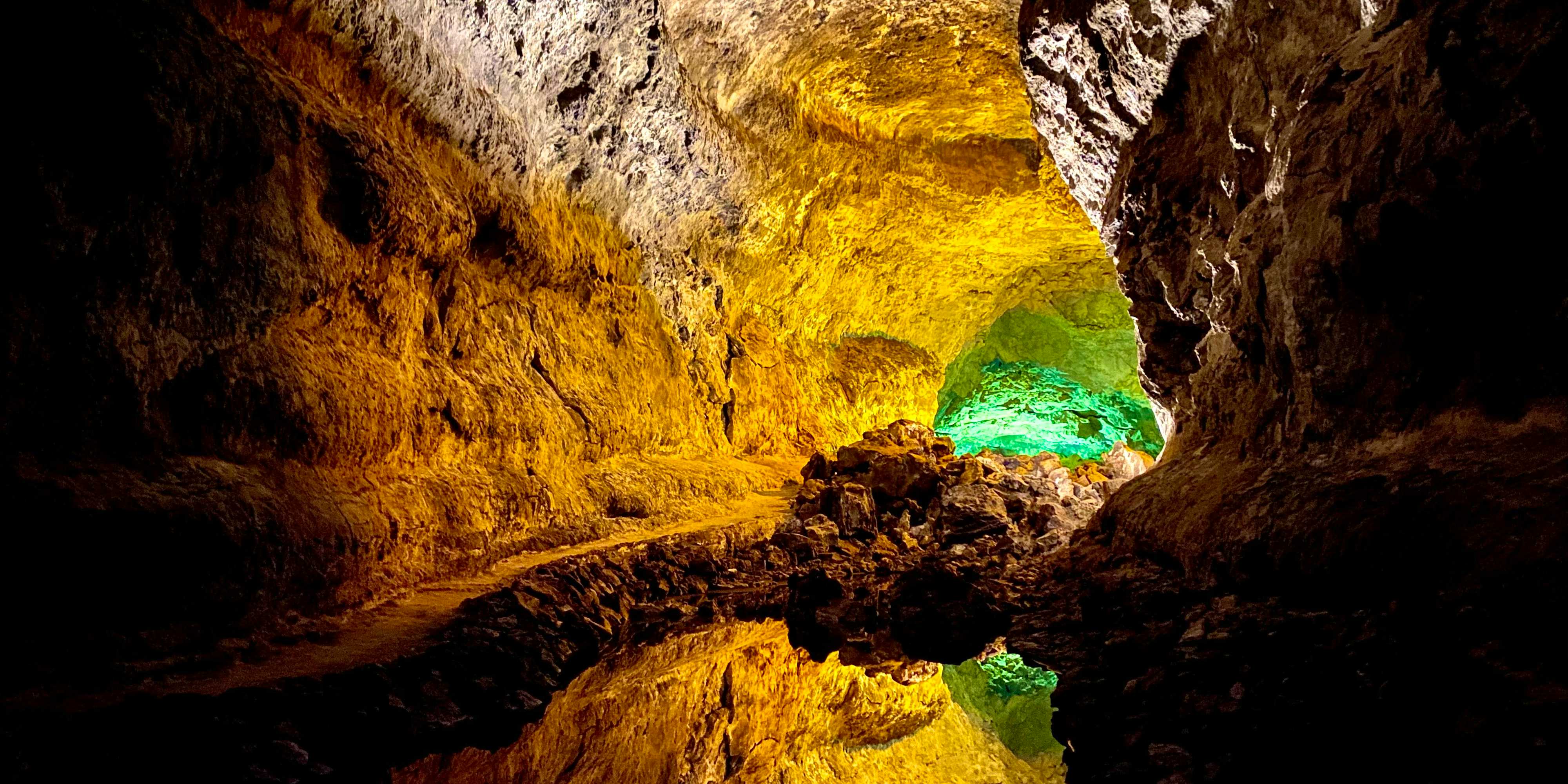 Cueva de los Verdes