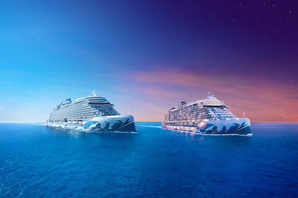 Norwegian Prima Viva Kreuzfahrtschiff im Hafen von Singapur