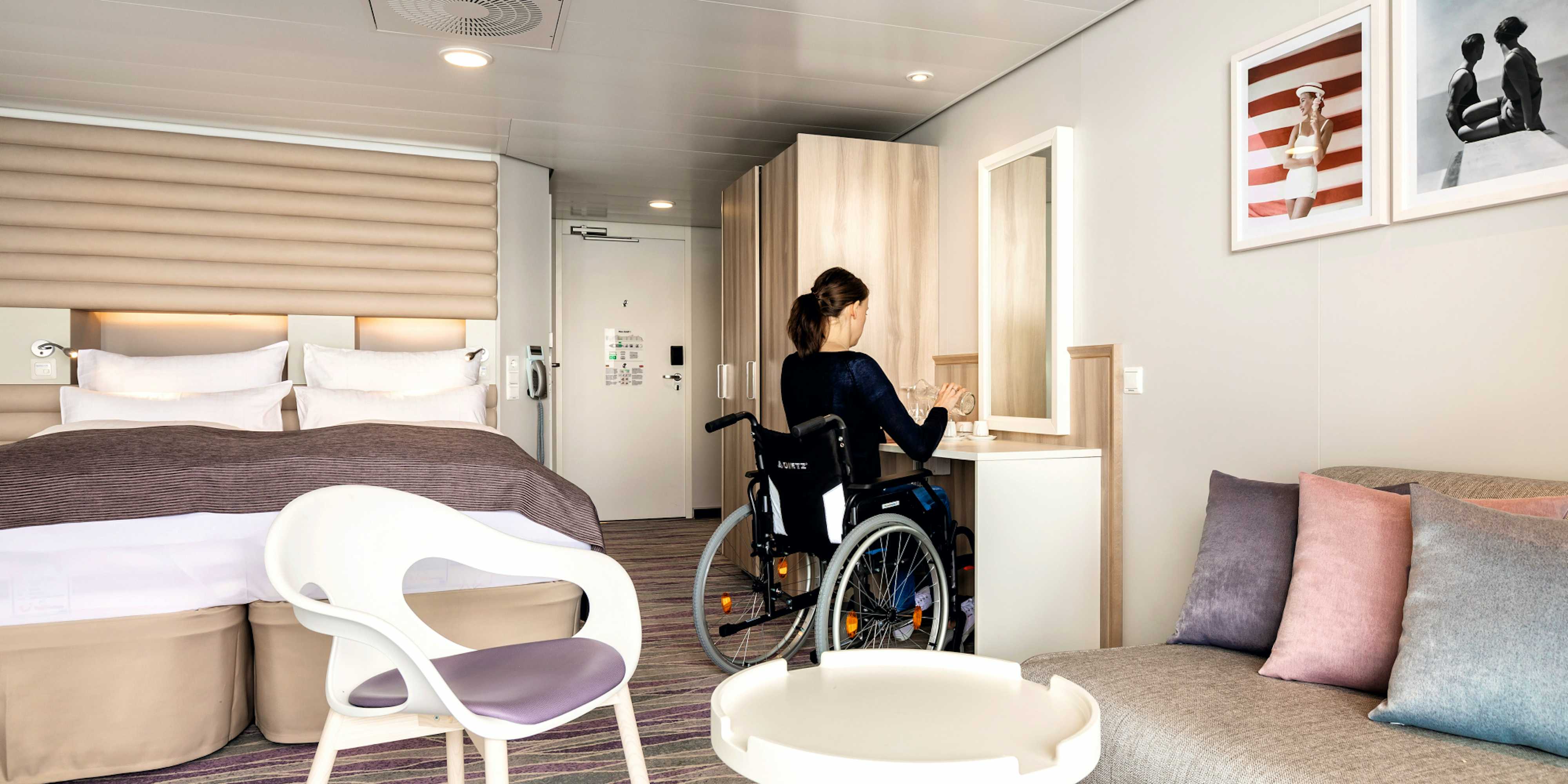 Barrierefreie Balkonkabine auf Mein Schiff 7