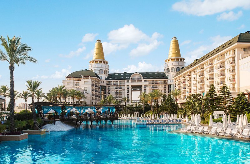 Delphin Diva Luxushotel mit 5 Sternen in Lara Beach Kundu mit Strand und Meerblick